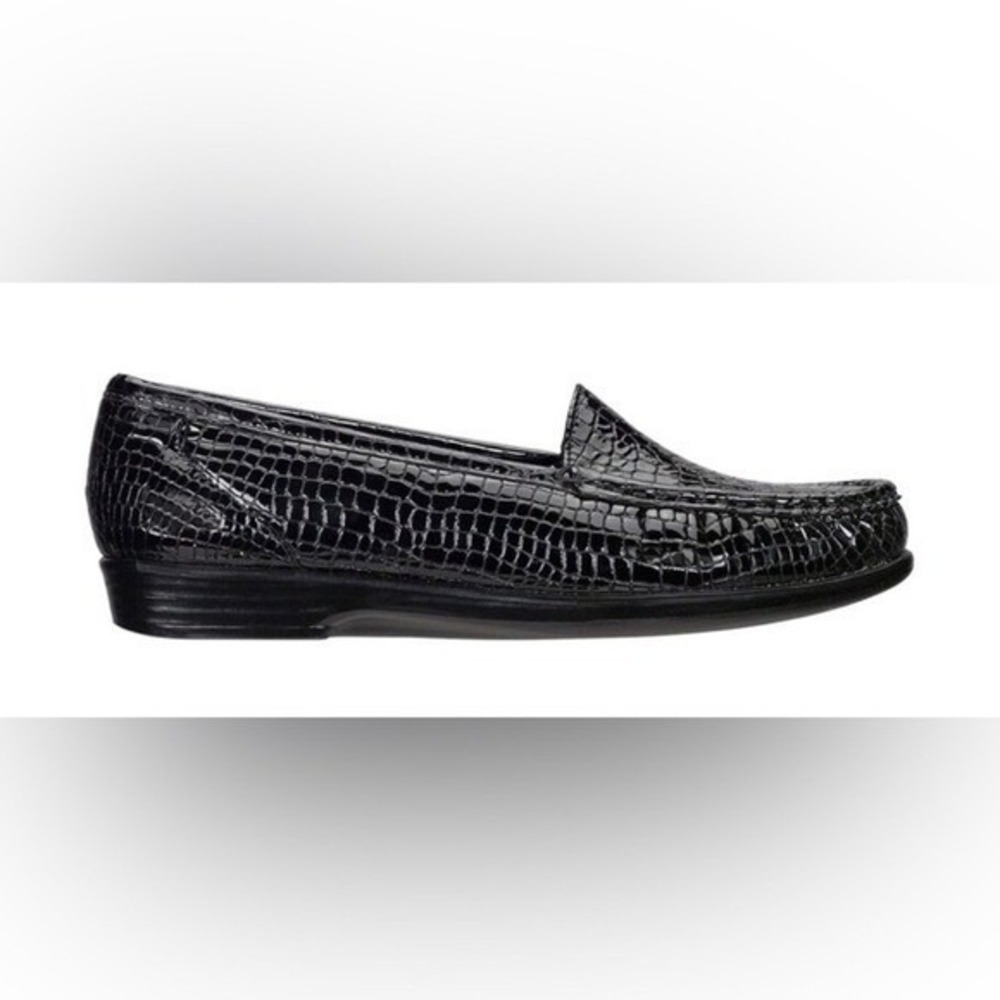 SAS Women's 9 S Loafers Black Crocodile Embossed Patent Leather‎ Tripad Comfort